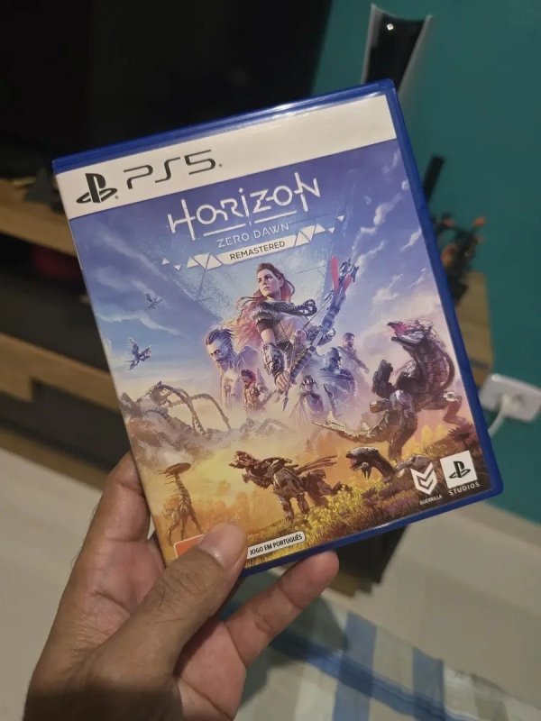 ALOY REMASTERA - Saros Edição Standard - PS5 + Frete Grátis