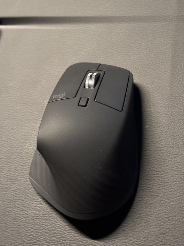 Mouse sem fio Logitech MX Master 3S - Grafite