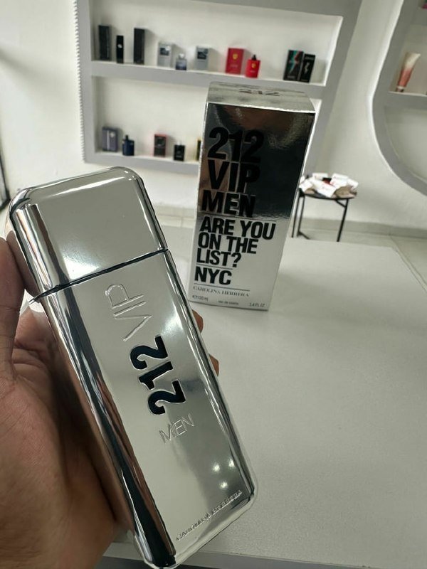 Perfume Carolina Herrera 212 VIP Men Eau de Toilette 100ml