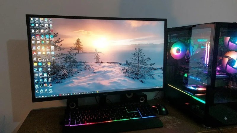 Monitor Samsung 32" UHD 4K FreeSync - UJ59