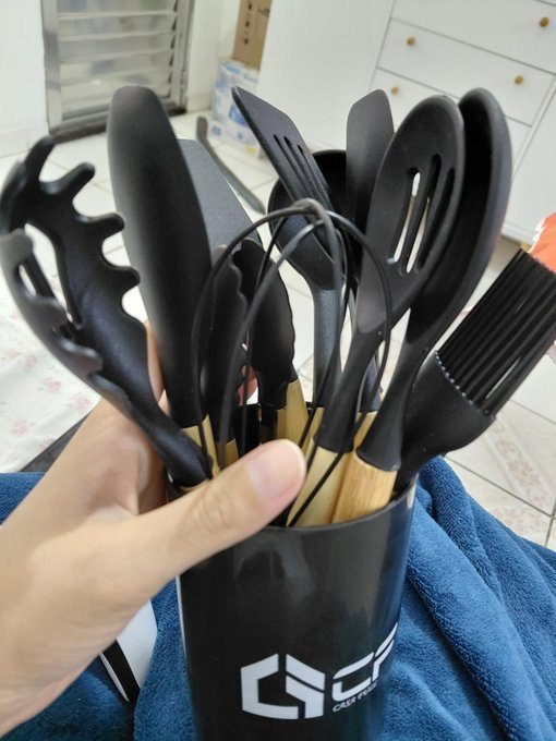 Kit C/12 Utensílios De Cozinha Silicone Cabo Madeira