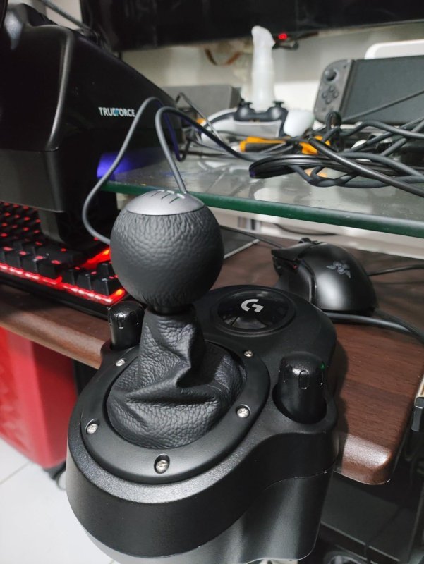 Câmbio Logitech G Driving Force Compatível com G923, G29 e G920 + Frete Grátis