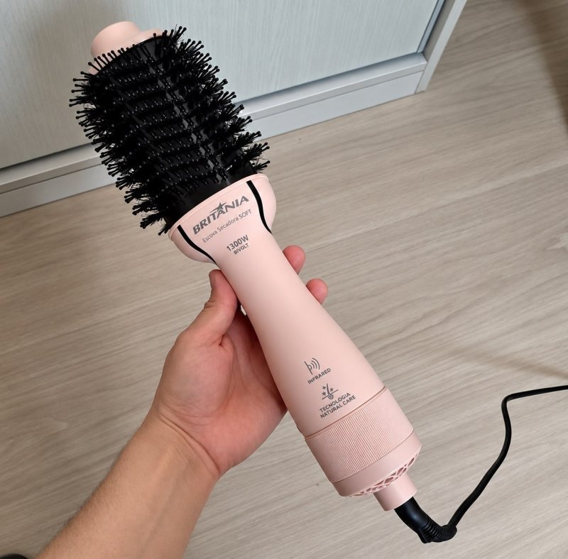 Britânia Escova Secadora Soft 4 em 1 1300W BEC07R Bivolt