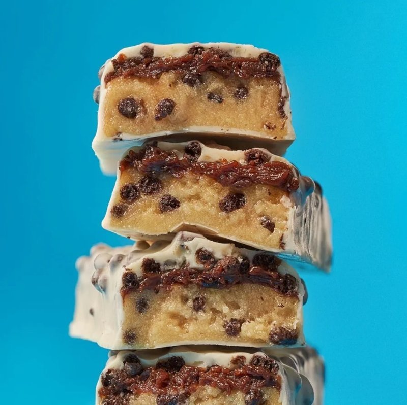 Barra de Proteína Bold Cookies e Cream 40G - Display com 12 unidades