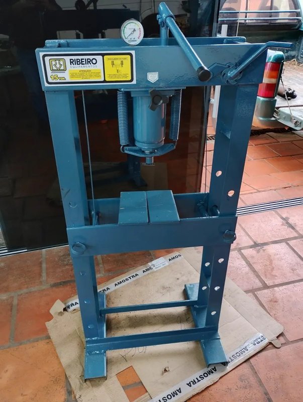 Prensa Hidráulica Ribeiro RP0002 15 Toneladas Profissional