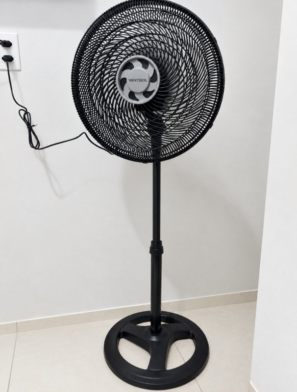Ventisol Ventilador de Coluna Oscilante, Turbo 6 Pás Premium, Preto, 40cm, 220V