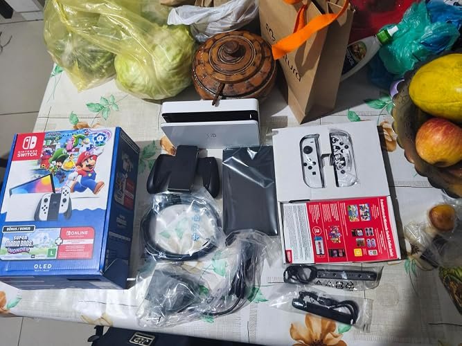 Bundle Nintendo Switch OLED + Super Mario Bros. Wonder + 3 Meses de Nintendo Switch Online