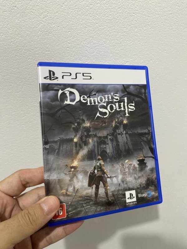 Demon's Souls PS5 - Padrão