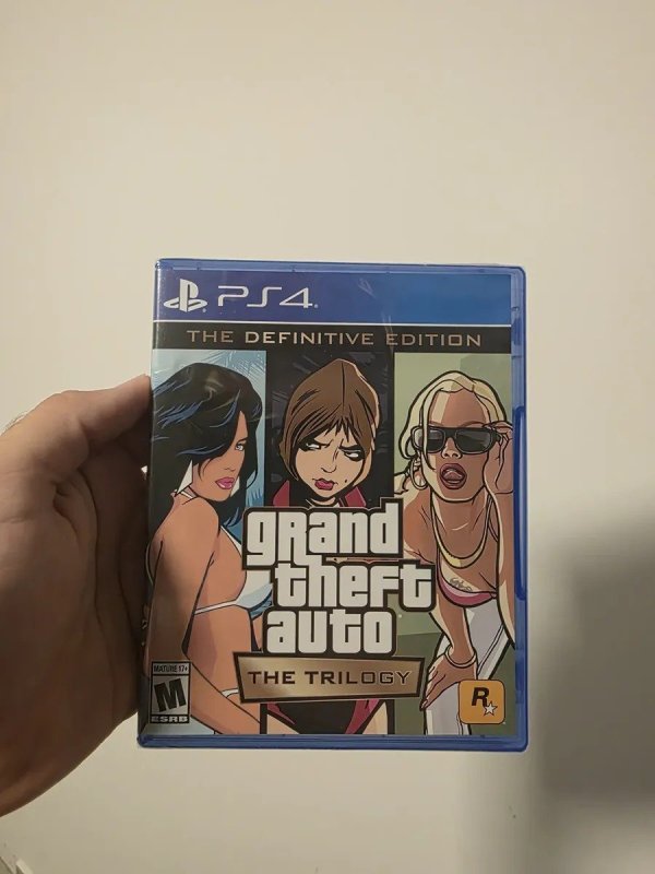 Grand Theft Auto: The Trilogy Edição Definitiva - PS4 com Frete Grátis