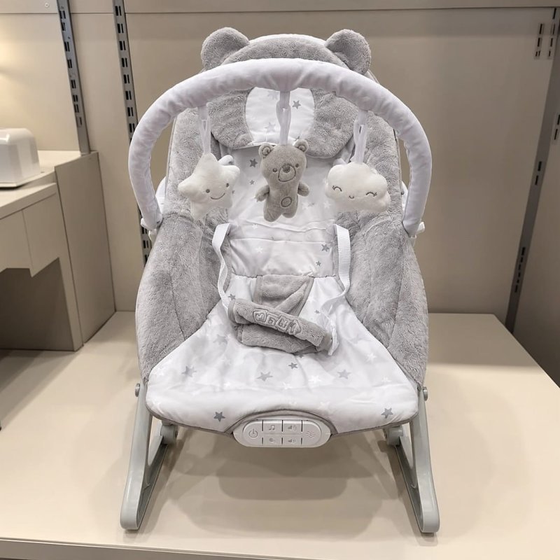 Cadeira de Descanso Musical Urso Polar Até 18kgs cor cinza e branco Maxi Baby