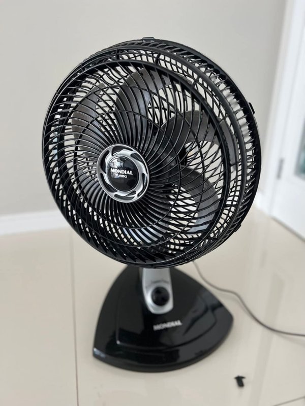 MONDIAL Ventilador de Mesa 30cm Turbo, Preto/Prata, 60W, 110V