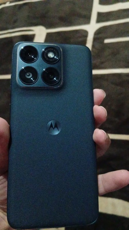 Smartphone Motorola Edge 70 Fusion 5g 256gb 12gb Ram Camera 50mp Tela Amoled 144hz + Frete Grátis