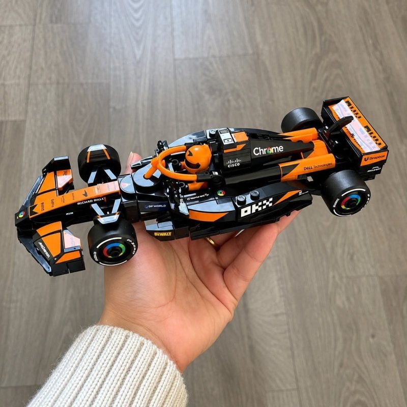 LEGO Speed Champions McLaren F1 Team MCL38 #77251 (269 Peças)