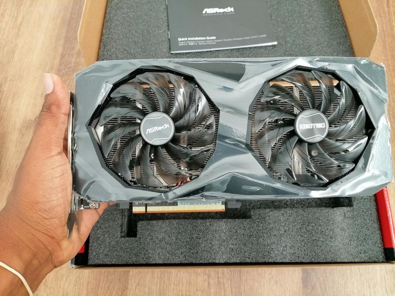Placa de Vídeo ASRock Radeon RX 7600 Challenger OC