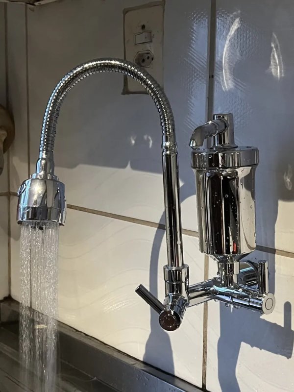 Torneira Flexível para Cozinha Com Filtro Purificador