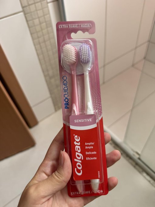 Escova de Dente Colgate Pro Care Sensitive + Frete Grátis