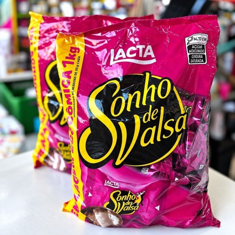Lacta Sonho de Valsa - Wafer Recheado Sabor Chocolate Pacote 1kg