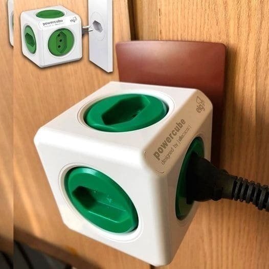 CUBO MÁGICO DAS TOMADAS ELG, PWC-R5, PowerCube, Multiplicador 5 Tomadas, Disjuntor Integrado de 10A, Filtro de Linha com Protetor de Surto, Bivolt, Branco e Verde