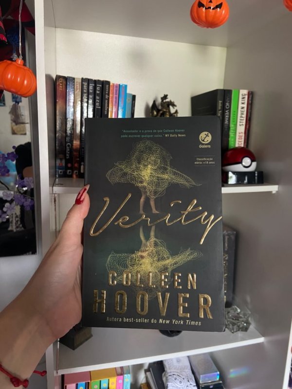 Verity - Colleen Hoover