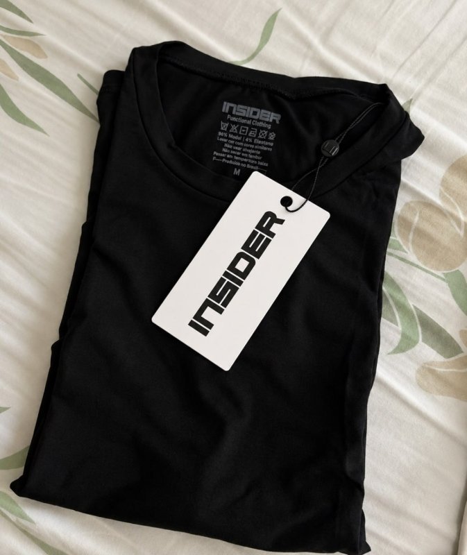 Daily T-shirt Feminina Insider (várias cores disponíveis)