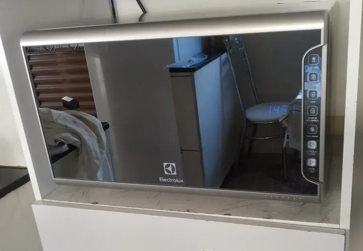 Micro-ondas Electrolux 31L Aço Inox Espelhado 220V