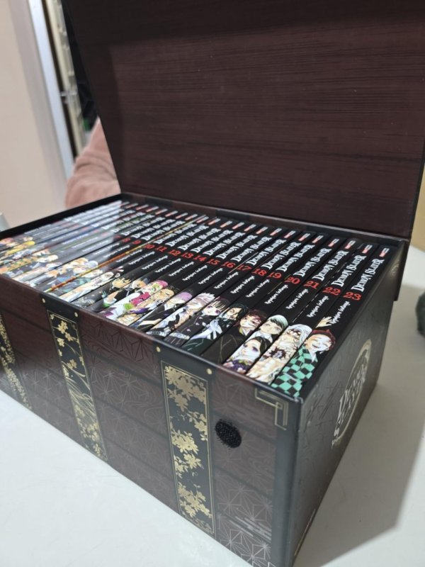 Box completo de Demon Slayer