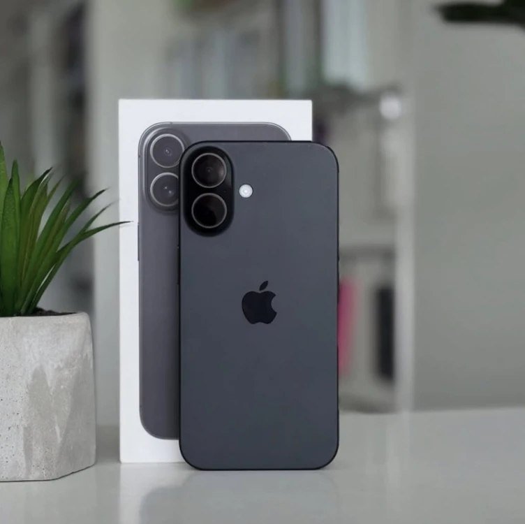Apple iPhone 16 (512 GB) – Preto + Frete Grátis