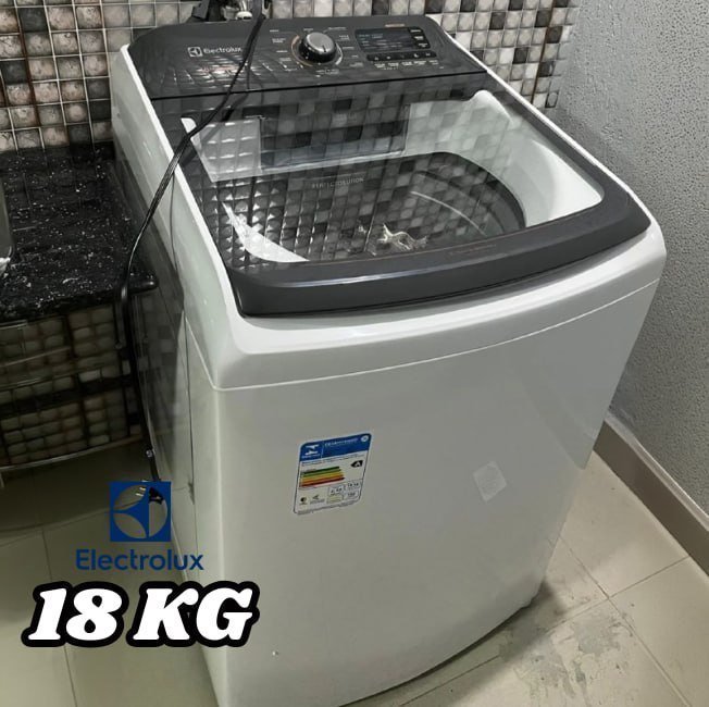 Máquina de Lavar Electrolux 18kg Efficient Cesto inox (LEE18) 127V