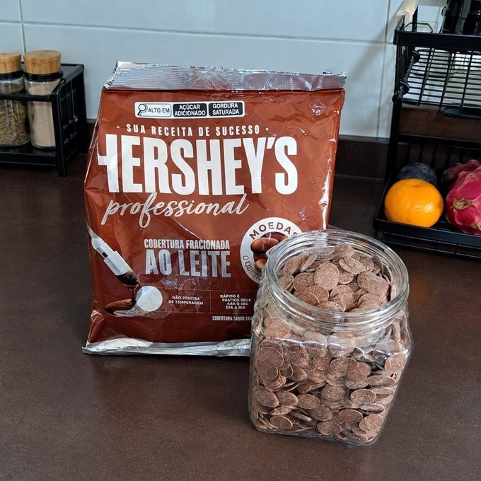 Hershey's Cobertura Professional Chocolate Ao Leite Formato Moeda 2,01kg + Frete Grátis