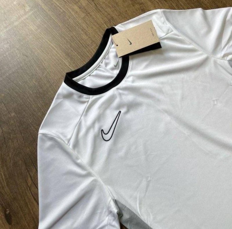 Camiseta Nike Dry-fit Academy