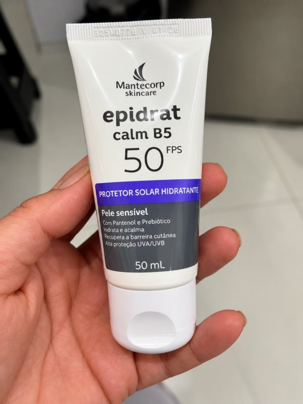 Protetor Solar Epidrat Calm B5 FPS 50 de 50 mL