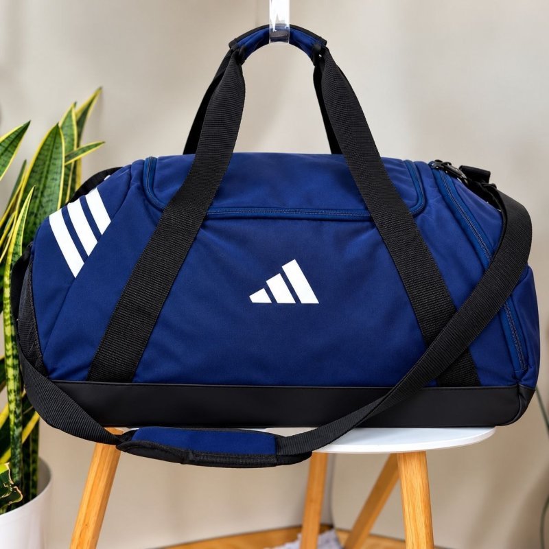 Mala Média Duffle Tiro adidas