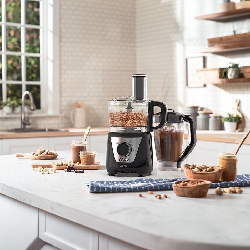 Multiprocessador de Alimentos Black 7 em 1 Oster - 127V