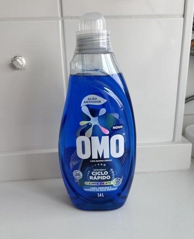 Lava-Roupas Líquido Omo Ciclo Rápido Ação Antiodor Frasco 1,4l