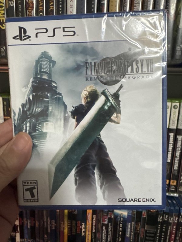FINAL FANTASY VII REMAKE INTERGRADE PS5