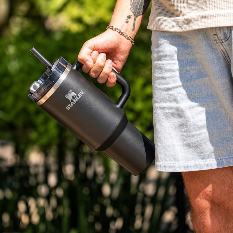 Copo Térmico Stanley Quencher Black 2.0 887ml