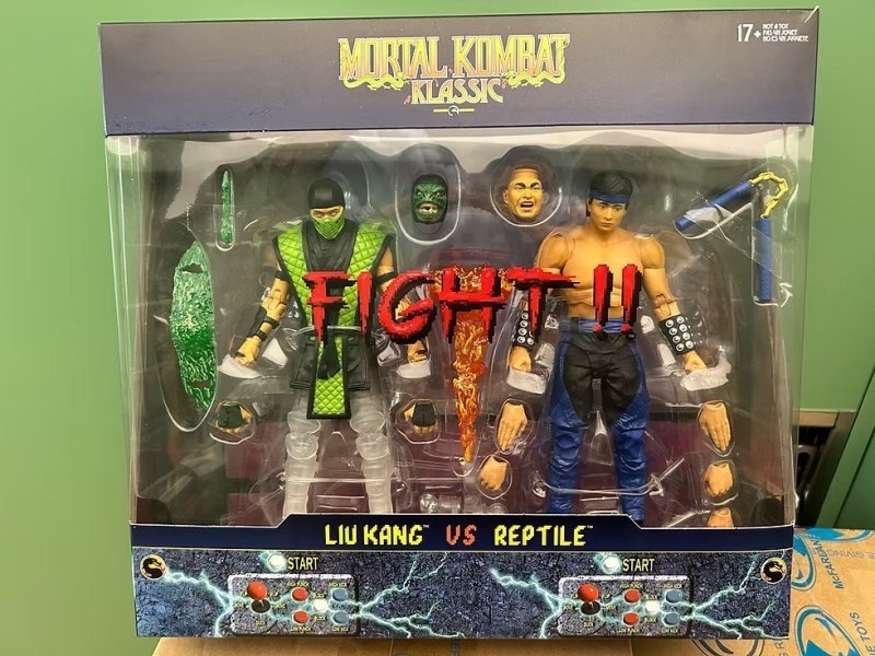 ACTION FIGURE LIU KANG VS REPTILE MCFARLANE