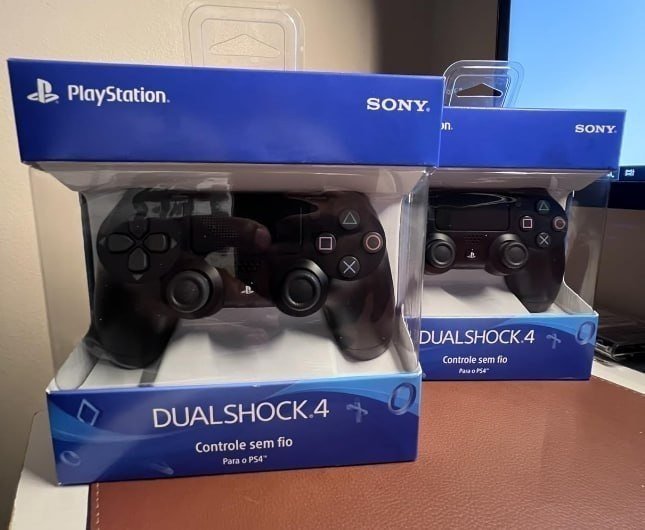 Controle Sem Fio DualShock 4 Preto